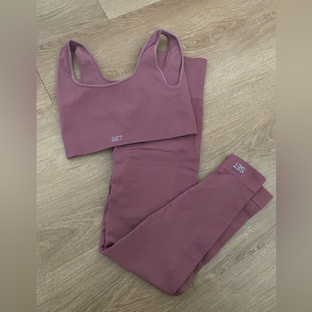 Set Active Sculptflex Box Cut Bra and Leggings - Size Small
